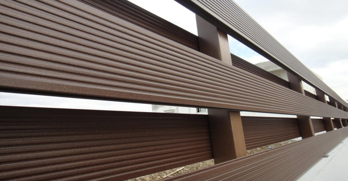 Ahşap kompozit çit